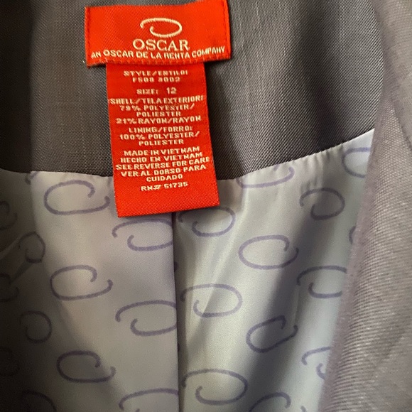 Two-piece pants suit. Oscar de la Renta - Picture 5 of 8